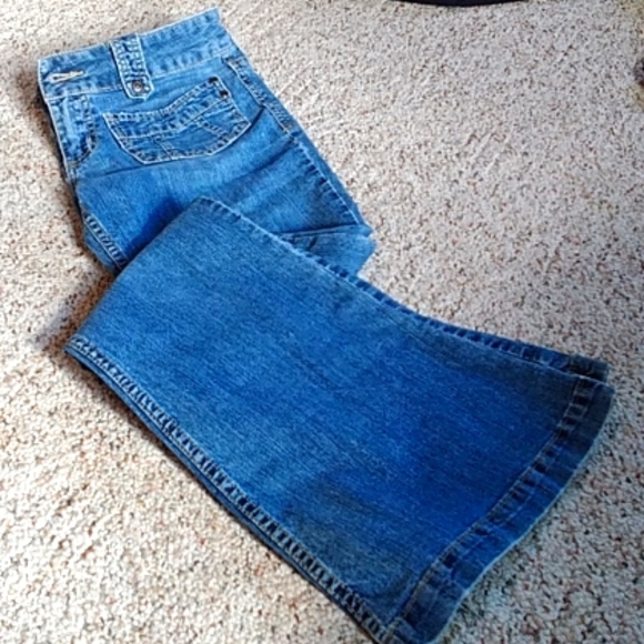 Vintage YMI - Picture 1 of 3